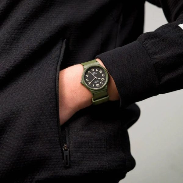 ساعت مچی کاسیو مدل Casio MQ-24UC-3B - تصویر 3