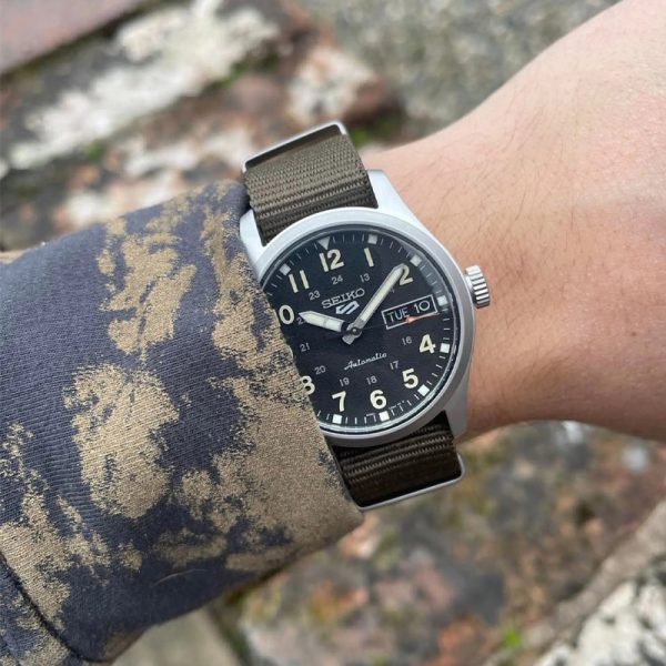 ساعت مچی اتوماتیک سیکو مدل 5 sports watch srpj85k1