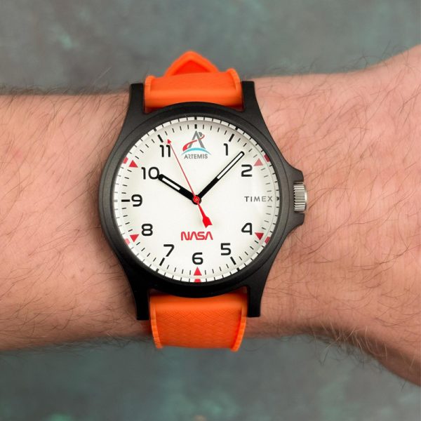 ساعت مچی تایمکس مدل Tw2y13000