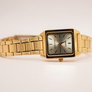 ساعت مچی عقربه ای زنانه کاسیو مدل LTP-V007G-9E با بند استیل