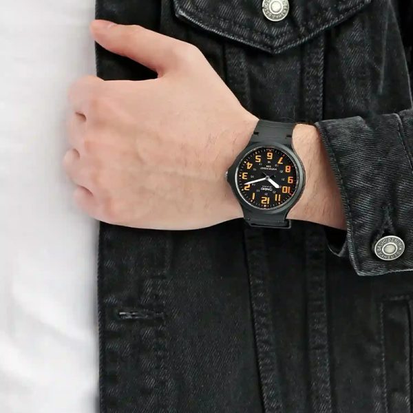 ساعت مچی عقربه ای مردانه کاسیو مدل MW-240-4BVDF