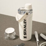شیکر استنلی مدل Activate Shaker Bottle - سفید