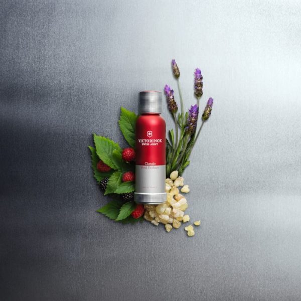 عطر مردانه قرمز کلاسیک ویکتورینوکس