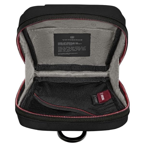 کیف‌ رودوشی ویکتورینوکس مدل 653376