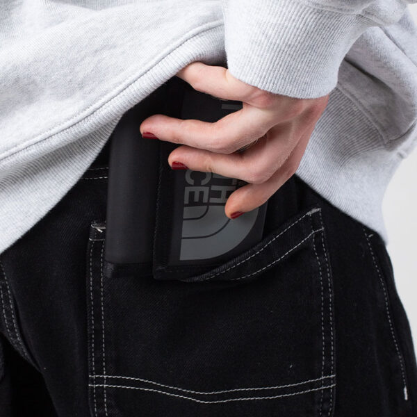 کیف پول نورث فیس مدل base camp wallet black