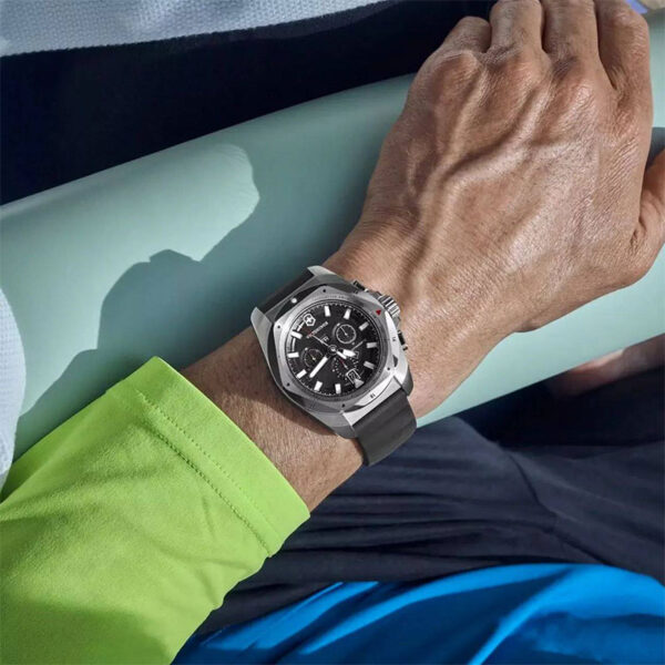 ساعت ویکتورینوکس مدل I.N.O.X. Chrono 241983