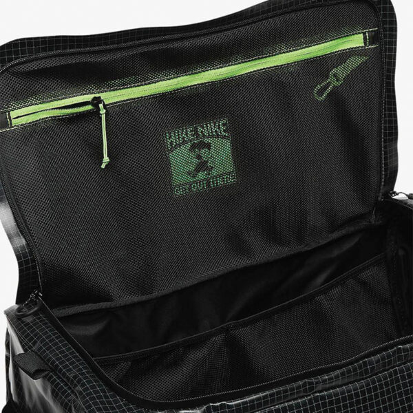 ساک ۵۰ لیتری نایکی مدل Hike Duffel - Image 2