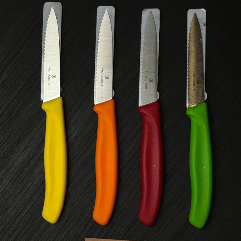 چاقو-آشپزخانه-ویکتورینوکس-مدل-SWISS-CLASSIC-PARING-KNIFE-رفرنس-6.7636 چاقو آشپزخانه ویکتورینوکس مدل SWISS CLASSIC PARING KNIFE رفرنس 6.7636