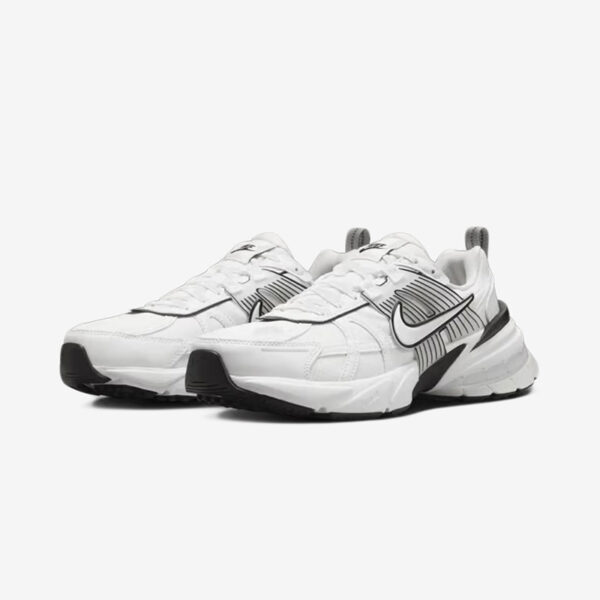 کفش نایکی مدل V2K Run - Image 2