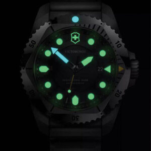ساعت ویکتورینوکس مدل DIVE PRO QUARTZ رفرنس 241990