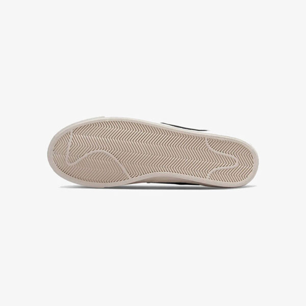 کفش نایک مدل Blazer Low '77 Jumbo
