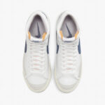 کفش نایک مدل Blazer mid 77