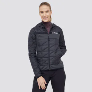 کاپشن زنانه آدیداس مدل womens multi prime green hybrid insulated jacket